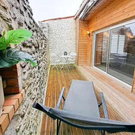 Les Cerisiers - Proche Du Golf, Des Thermes De Saujon Et Du Centre - Maison Familiale * Royan