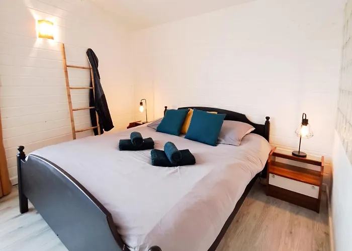 Les Cerisiers - Proche Du Golf, Des Thermes De Saujon Et Du Centre - Maison Familiale Royan