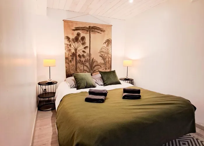 Les Cerisiers - Proche Du Golf, Des Thermes De Saujon Et Du Centre - Maison Familiale *